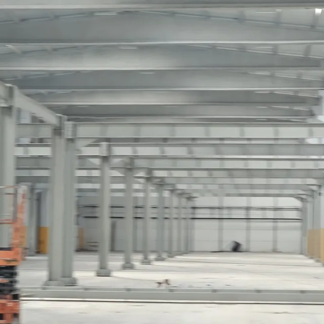 Çelik kolon aksları
